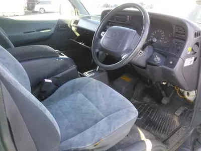 Toyota HIACE VAN  с аукциона в Японии