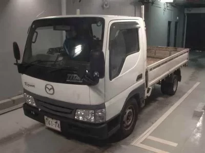 Mazda TITAN  с аукциона в Японии