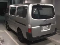 Nissan CARAVAN VAN лот № 4541 оценка R  с аукциона в Японии 1