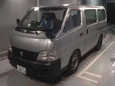 Nissan CARAVAN VAN  с аукциона в Японии
