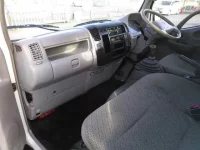 Toyota DYNA лот № 4057 оценка 3.5  с аукциона в Японии 7