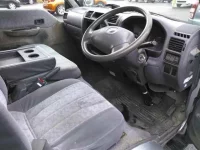 Mazda BONGO VAN лот № 6009 оценка 3  с аукциона в Японии 2