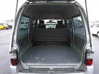 Mazda BONGO VAN лот № 6009 оценка 3  с аукциона в Японии 7