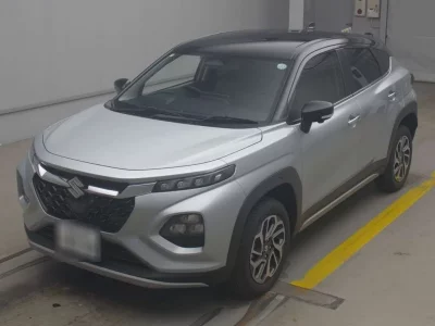 Suzuki FRONX  с аукциона в Японии