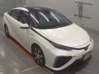 Toyota MIRAI лот № 36004 оценка 5  с аукциона в Японии 4