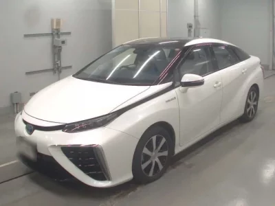 Toyota MIRAI  с аукциона в Японии