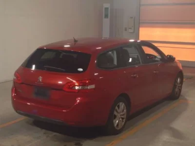 Peugeot 308  с аукциона в Японии