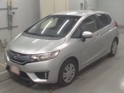 Honda FIT  с аукциона в Японии