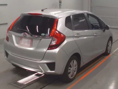 Honda FIT  с аукциона в Японии