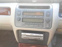 Toyota CROWN лот № 10050 оценка 3  с аукциона в Японии 8