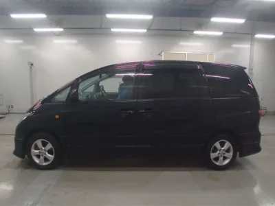 Toyota ESTIMA  с аукциона в Японии