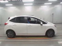 Nissan NOTE лот № 36032 оценка 4.5  с аукциона в Японии 2