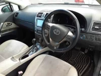 Toyota AVENSIS WAGON лот № 70049 оценка 3.5  с аукциона в Японии 6