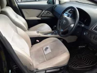 Toyota AVENSIS WAGON лот № 70049 оценка 3.5  с аукциона в Японии 7