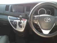 Toyota ISIS лот № 70054 оценка 3.5  с аукциона в Японии 8