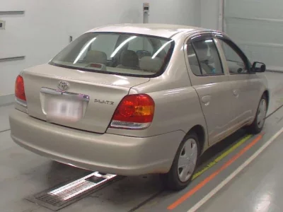 Toyota PLATZ  с аукциона в Японии