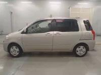 Toyota RAUM лот № 10068 оценка 3.5  с аукциона в Японии 3