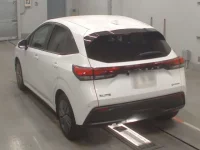 Nissan NOTE лот № 36035 оценка 5  с аукциона в Японии 5