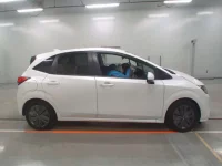 Nissan NOTE лот № 36035 оценка 5  с аукциона в Японии 2