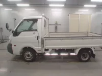 Mazda BONGO лот № 10091 оценка 3.5  с аукциона в Японии 3