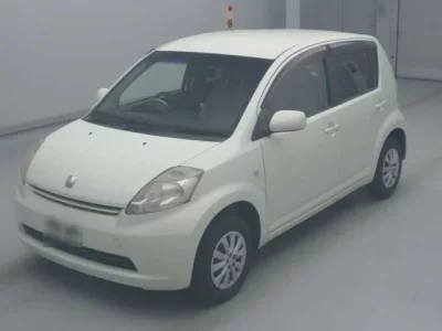 Toyota PASSO  с аукциона в Японии