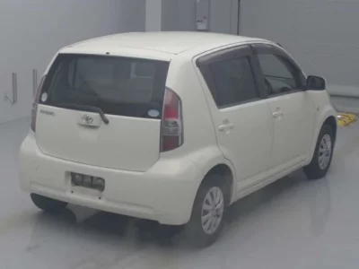 Toyota PASSO  с аукциона в Японии