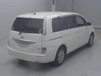 Toyota ISIS лот № 4187 оценка 3.5  с аукциона в Японии 1