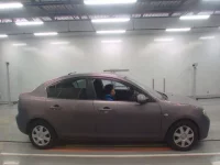 Mazda AXELA лот № 10126 оценка 3  с аукциона в Японии 2