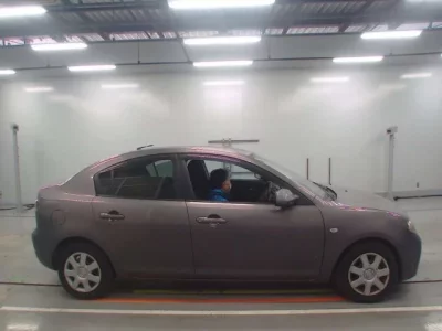 Mazda AXELA  с аукциона в Японии