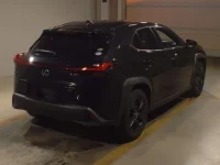 Lexus UX лот № 30015 оценка 4.5  с аукциона в Японии 1