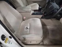 Toyota CROWN лот № 70105 оценка 4  с аукциона в Японии 7