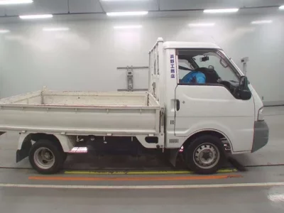 Mazda BONGO  с аукциона в Японии