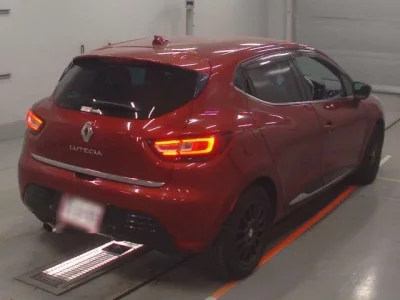Renault LUTECIA  с аукциона в Японии
