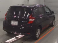 Nissan NOTE лот № 10137 оценка 3  с аукциона в Японии 1