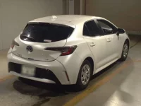 Toyota COROLLA SPORT лот № 2081 оценка 3.5  с аукциона в Японии 1