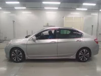 Honda ACCORD лот № 36074 оценка 4.5  с аукциона в Японии 3