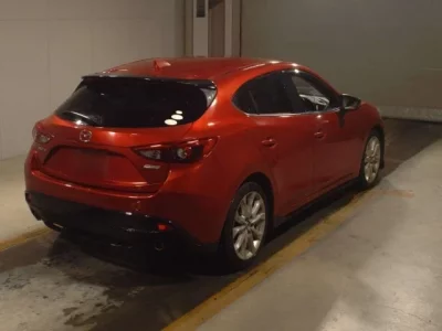 Mazda AXELA  с аукциона в Японии