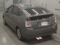 Toyota PRIUS лот № 10143 оценка 3  с аукциона в Японии 5