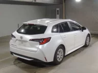 Toyota COROLLA TOURING лот № 117 оценка 3.5  с аукциона в Японии 1