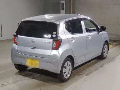 Daihatsu MIRA E S  с аукциона в Японии