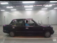 Toyota CROWN COMFORT лот № 10158 оценка 3  с аукциона в Японии 2