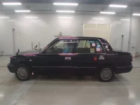 Toyota CROWN COMFORT лот № 10158 оценка 3  с аукциона в Японии 3