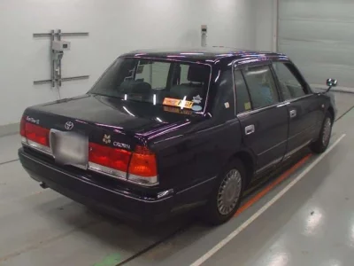 Toyota CROWN COMFORT  с аукциона в Японии