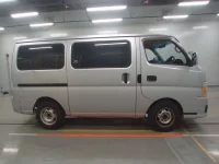 Nissan CARAVAN VAN лот № 10166 оценка R  с аукциона в Японии 2