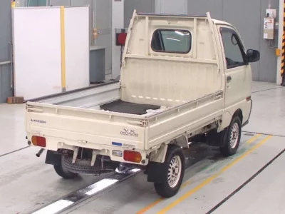 Mitsubishi MINICAB TRUCK  с аукциона в Японии