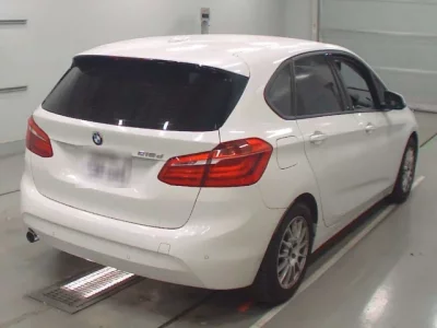 BMW 2-Series  с аукциона в Японии