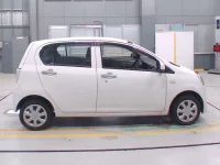 Toyota PIXIS EPOCH лот № 75042 оценка 3.5  с аукциона в Японии 2