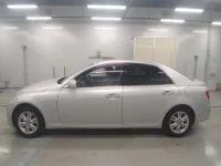 Toyota MARK X лот № 10172 оценка 4  с аукциона в Японии 3