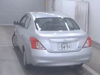 Nissan LATIO лот № 6018 оценка 3.5  с аукциона в Японии 1