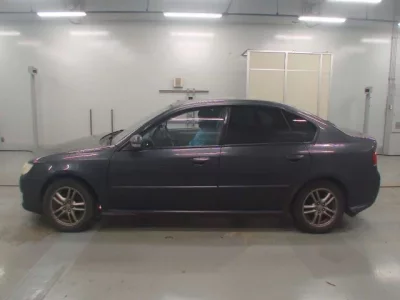 Subaru LEGACY B4  с аукциона в Японии
